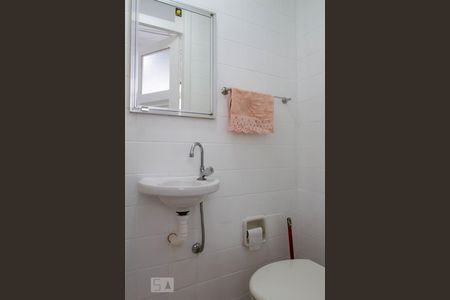 Apartamento à venda com 128m², 3 quartos e 1 vagaBanheiro de Serviço