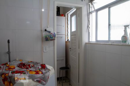 Apartamento à venda com 128m², 3 quartos e 1 vagaÁrea de Serviço