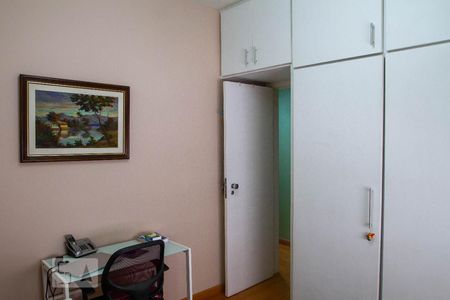 Apartamento à venda com 128m², 3 quartos e 1 vagaQuarto 2