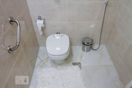 Apartamento à venda com 128m², 3 quartos e 1 vagaBanheiro do Quarto 3 - Suíte