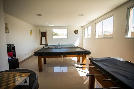 Apartamento à venda com 58m², 2 quartos e 1 vaga Apartamento à venda com 58m², 2 quartos e 1 vagaÁrea comum - Salão de Jogos