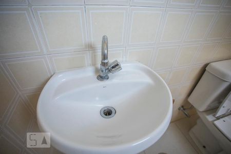 Apartamento à venda com 58m², 2 quartos e 1 vaga Apartamento à venda com 58m², 2 quartos e 1 vagaDetalhe - Banheiro Suite