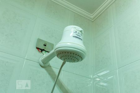 Casa à venda com 220m², 3 quartos e 2 vagas Casa à venda com 220m², 3 quartos e 2 vagasDetalhe do Banheiro Social - Chuveiro