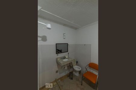 Casa à venda com 300m², 6 quartos e 3 vagasBanheiro da Suíte 5