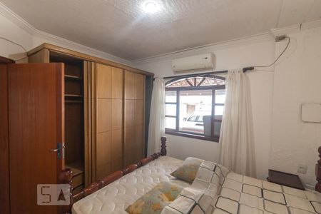 Casa à venda com 300m², 6 quartos e 3 vagasSuíte 4