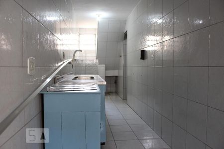 Casa à venda com 180m², 5 quartos e 2 vagasCozinha 