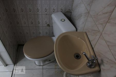 Casa à venda com 180m², 5 quartos e 2 vagasBanheiro Social