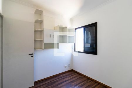 Apartamento à venda com 77m², 3 quartos e 1 vagaQuarto 2