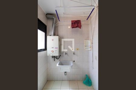 Apartamento à venda com 77m², 3 quartos e 1 vagaÁrea de serviço