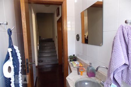 Casa à venda com 191m², 4 quartos e 3 vagas Casa à venda com 191m², 4 quartos e 3 vagasLavabo