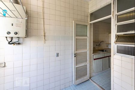 Apartamento à venda com 135m², 4 quartos e 1 vaga Apartamento à venda com 135m², 4 quartos e 1 vagaÁrea de Serviço