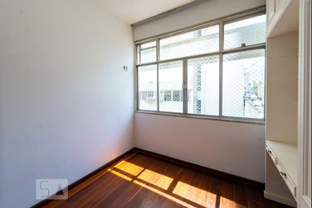 Apartamento à venda com 135m², 4 quartos e 1 vaga Apartamento à venda com 135m², 4 quartos e 1 vagaQuarto 1