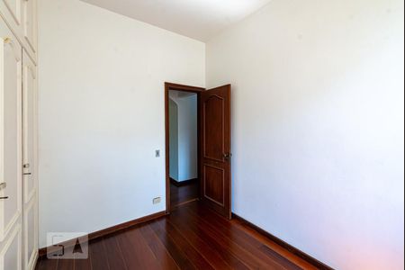 Apartamento à venda com 135m², 4 quartos e 1 vaga Apartamento à venda com 135m², 4 quartos e 1 vagaQuarto 1