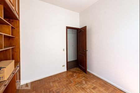 Apartamento à venda com 135m², 4 quartos e 1 vaga Apartamento à venda com 135m², 4 quartos e 1 vagaQuarto 3