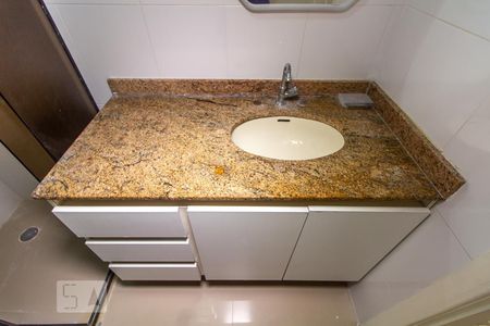 Apartamento à venda com 63m², 3 quartos e 1 vaga Apartamento à venda com 63m², 3 quartos e 1 vagaBanheiro Social