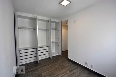 Suíte de apartamento para alugar com 2 quartos, 68m² em Centro, Osasco