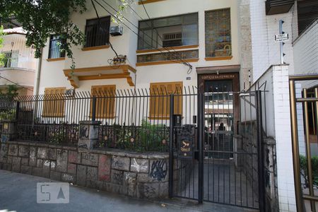 Apartamento à venda com 83m², 2 quartos e sem vagaFachada