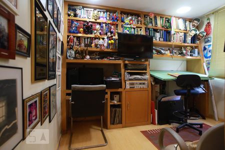 Apartamento à venda com 83m², 2 quartos e sem vagaQuarto Suíte 2