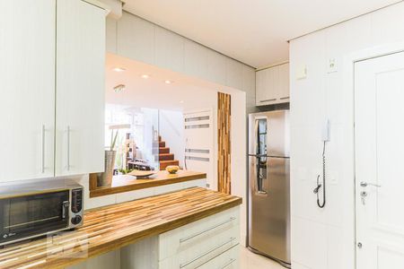 Apartamento para alugar com 155m², 2 quartos e 3 vagas Apartamento para alugar com 155m², 2 quartos e 3 vagasCozinha