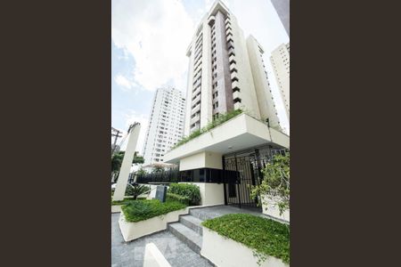 Apartamento para alugar com 155m², 2 quartos e 3 vagas Apartamento para alugar com 155m², 2 quartos e 3 vagasFachada