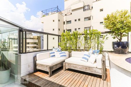 Apartamento para alugar com 155m², 2 quartos e 3 vagas Apartamento para alugar com 155m², 2 quartos e 3 vagasPiscina cobertura