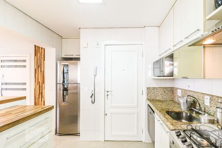 Apartamento para alugar com 155m², 2 quartos e 3 vagas Apartamento para alugar com 155m², 2 quartos e 3 vagasCozinha