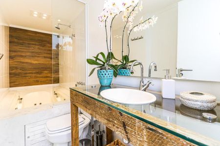 Apartamento para alugar com 155m², 2 quartos e 3 vagas Apartamento para alugar com 155m², 2 quartos e 3 vagasBanheiro cobertura