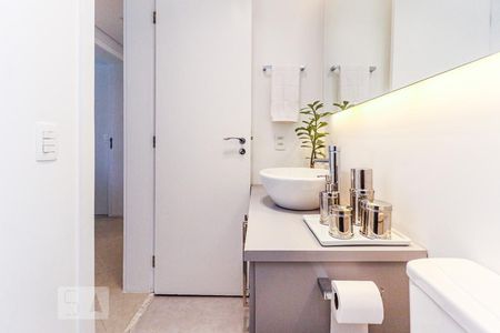 Apartamento para alugar com 155m², 2 quartos e 3 vagas Apartamento para alugar com 155m², 2 quartos e 3 vagasBanheiro