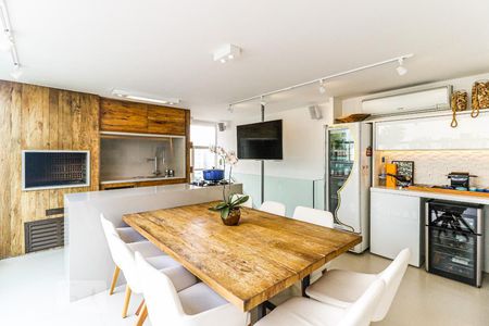 Apartamento para alugar com 155m², 2 quartos e 3 vagas Apartamento para alugar com 155m², 2 quartos e 3 vagasSala cobertura