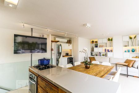 Apartamento para alugar com 155m², 2 quartos e 3 vagas Apartamento para alugar com 155m², 2 quartos e 3 vagasCozinha Cobertura