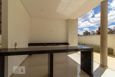 Apartamento à venda com 67m², 2 quartos e 2 vagas Apartamento à venda com 67m², 2 quartos e 2 vagasÁrea Comum - Área Gourmet