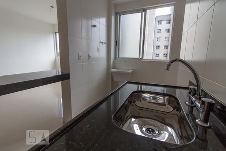 Apartamento à venda com 67m², 2 quartos e 2 vagas Apartamento à venda com 67m², 2 quartos e 2 vagasCozinha