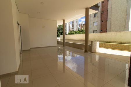 Apartamento à venda com 67m², 2 quartos e 2 vagas Apartamento à venda com 67m², 2 quartos e 2 vagasÁrea Comum - Festas