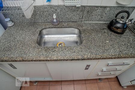 Apartamento à venda com 59m², 2 quartos e 1 vaga Apartamento à venda com 59m², 2 quartos e 1 vagaBanheiro