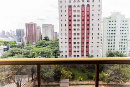 Apartamento à venda com 194m², 4 quartos e 3 vagas Apartamento à venda com 194m², 4 quartos e 3 vagasVista do Quarto