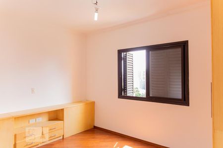 Apartamento à venda com 194m², 4 quartos e 3 vagas Apartamento à venda com 194m², 4 quartos e 3 vagasSuíte 3
