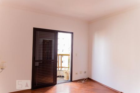 Apartamento à venda com 194m², 4 quartos e 3 vagas Apartamento à venda com 194m², 4 quartos e 3 vagasSuíte 2