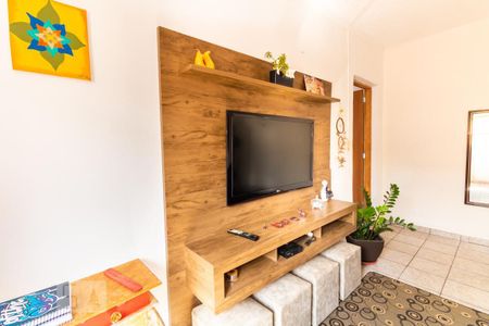 Casa à venda com 230m², 6 quartos e 1 vagaSala - Casa 2