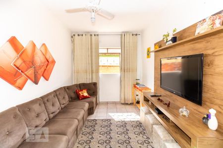 Casa à venda com 230m², 6 quartos e 1 vagaSala - Casa 2