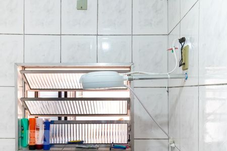 Casa à venda com 230m², 6 quartos e 1 vagaChuveiro