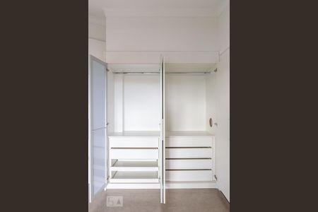 Casa à venda com 110m², 3 quartos e 2 vagas Casa à venda com 110m², 3 quartos e 2 vagasSuite 2