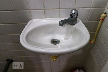 Apartamento à venda com 490m², 4 quartos e 4 vagasBanheiro de Serviço