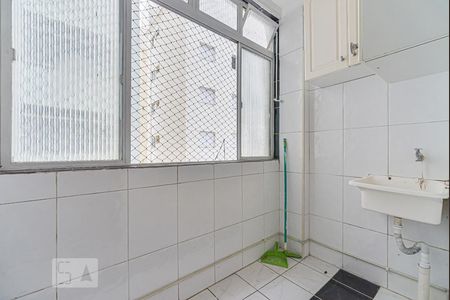 Apartamento à venda com 76m², 2 quartos e 1 vagaÁrea de Serviço
