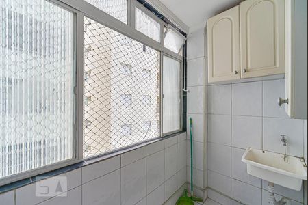 Apartamento à venda com 76m², 2 quartos e 1 vagaÁrea de Serviço