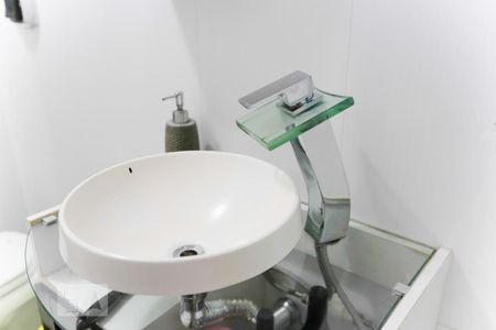 Apartamento à venda com 54m², 2 quartos e 1 vaga Apartamento à venda com 54m², 2 quartos e 1 vagaBanheiro - Torneira