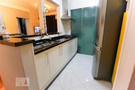 Apartamento à venda com 54m², 2 quartos e 1 vaga Apartamento à venda com 54m², 2 quartos e 1 vagaCozinha