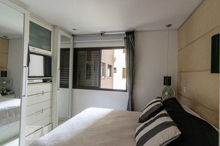 Apartamento à venda com 130m², 3 quartos e 3 vagas Apartamento à venda com 130m², 3 quartos e 3 vagasSuíte