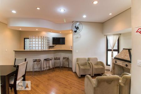 Apartamento à venda com 130m², 3 quartos e 3 vagas Apartamento à venda com 130m², 3 quartos e 3 vagasÁrea comum - Salão de festas