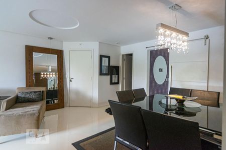 Apartamento à venda com 130m², 3 quartos e 3 vagas Apartamento à venda com 130m², 3 quartos e 3 vagasSala