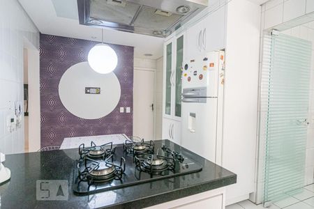 Apartamento à venda com 130m², 3 quartos e 3 vagas Apartamento à venda com 130m², 3 quartos e 3 vagasCozinha